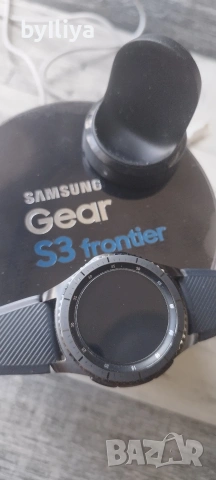 Смарт часовник Samsung Gear S3 Frontier ! Отлично състояние ! Пълен комплект !, снимка 3 - Мъжки - 54819809