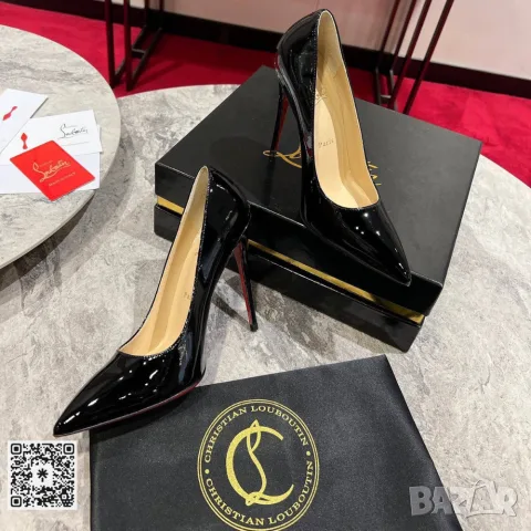 Christian Louboutin So Kate Patent Pumps – Black