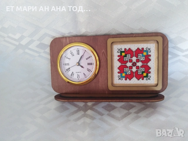 Настолни часовници с ръчно бродирани шевици, снимка 4 - Други - 54937044