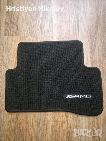 Оригинални AMG стелки Mercedes W205, снимка 5 - Аксесоари и консумативи - 55652086