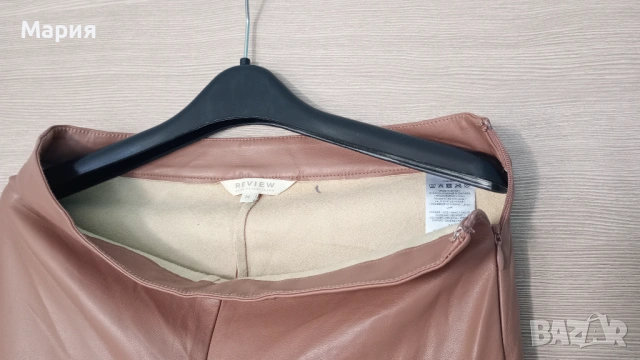 Дамски панталон Review от еко кожа, снимка 3 - Панталони - 54500125