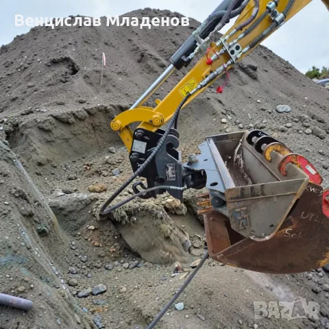 CAT 302 CR, 2022 г., на 29,4 м/ч, Продавам, снимка 12 - Индустриална техника - 55430895