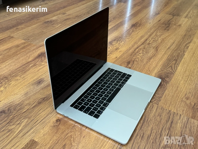 15.4' Core i7 Apple MacBook Pro Late 2016 Silver TouchBar 16GB RAM/512GB SSD/Radeon Pro 455/Бат 5ч, снимка 11 - Лаптопи за работа - 50420967