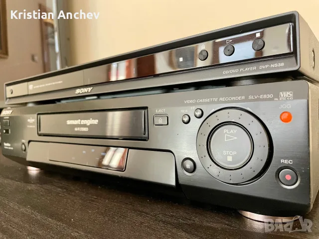 Sony DVP-NS38 – CD/DVD плейър, снимка 2 - Плейъри, домашно кино, прожектори - 55703189