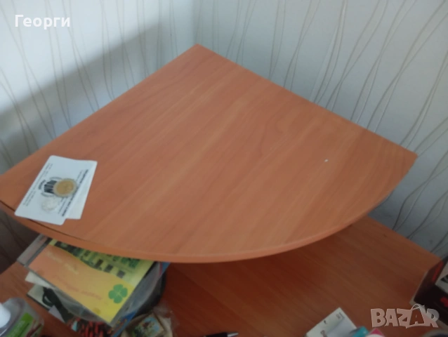 Бюро за компютър , снимка 3 - Работни маси и бюра - 54668044