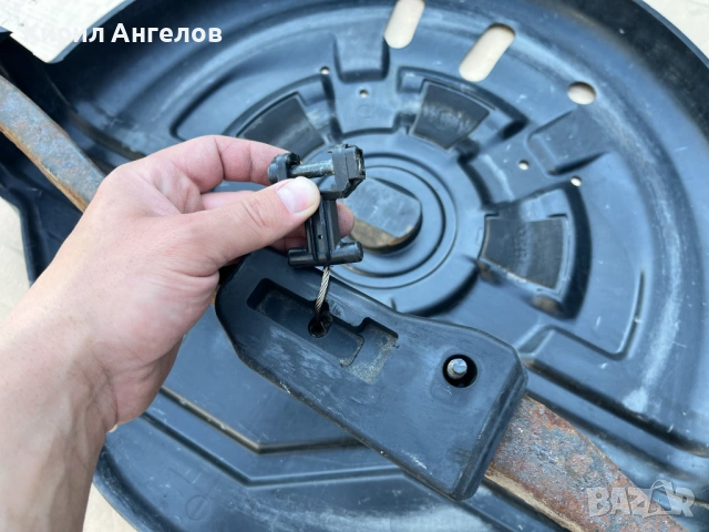 Кората на резервната гума за BMW E46 Compact, снимка 3 - Части - 54381635