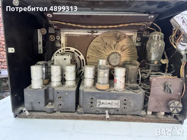 продава радаио Philips, снимка 8 - Антикварни и старинни предмети - 55578910