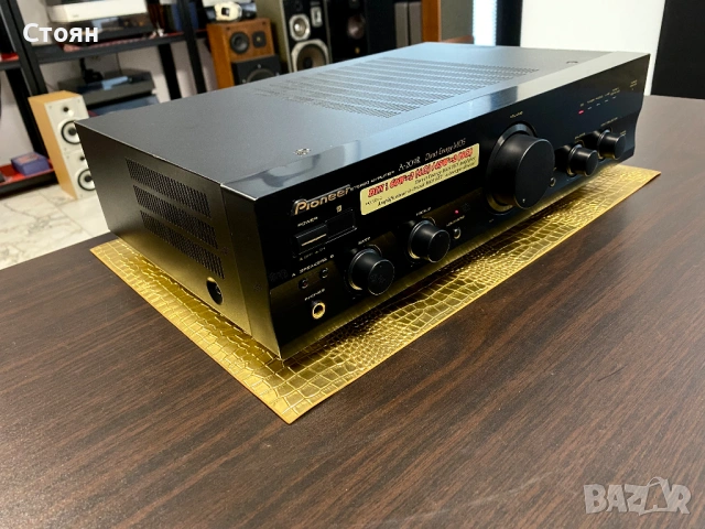 Чудесен усилвател Pioneer, снимка 4 - Ресийвъри, усилватели, смесителни пултове - 54617107