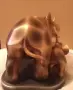 Декоративна, стилизирана пластика „Слон с малко слонче“ - метало-керамика, снимка 2
