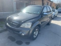 Kia Sorento 2.0 crdi, 4x4, 2006 г. на части, снимка 2