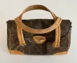 Louis Vuitton оригинална чанта, снимка 1