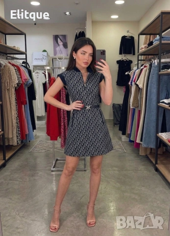 Луксозна рокля с колан christian dior 