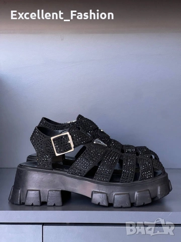 Нови дамски сандали Prada 