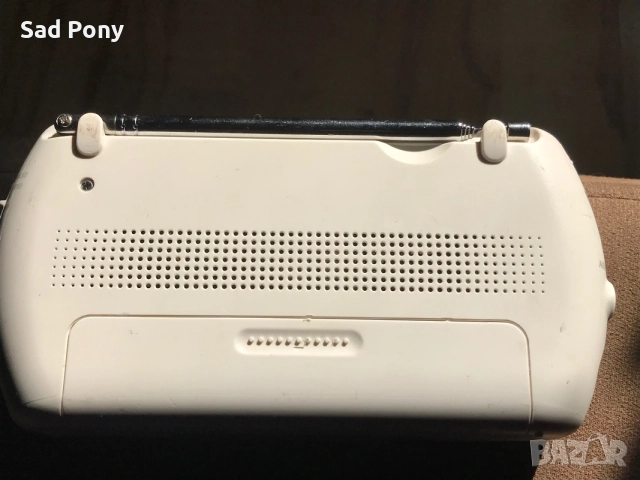 Sony SRF-18 радио, снимка 2 - Радиокасетофони, транзистори - 55492824