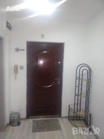Собственик дава под наем обзаведена гарсиокера Владиславово бл. 33 ет.9 без асансьор , снимка 14 - Апартаменти - 55388539