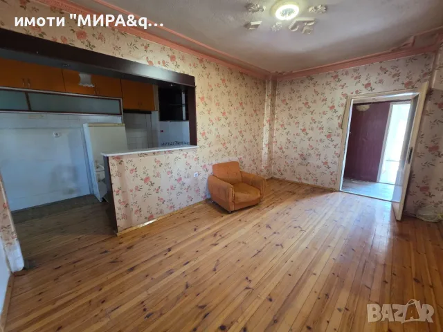 ПРОСТОРЕН МНОГОСТАЕН АПАРТАМЕНТ С ГАРАЖ В ТОП ЛОКАЦИЯ – КВ. „ДРУЖБА“, ГР. ХАСКОВО!, снимка 4 - Апартаменти - 55544245