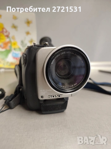 Sony Handycam CCD-TR3200E, снимка 2 - Ресийвъри, усилватели, смесителни пултове - 54410437