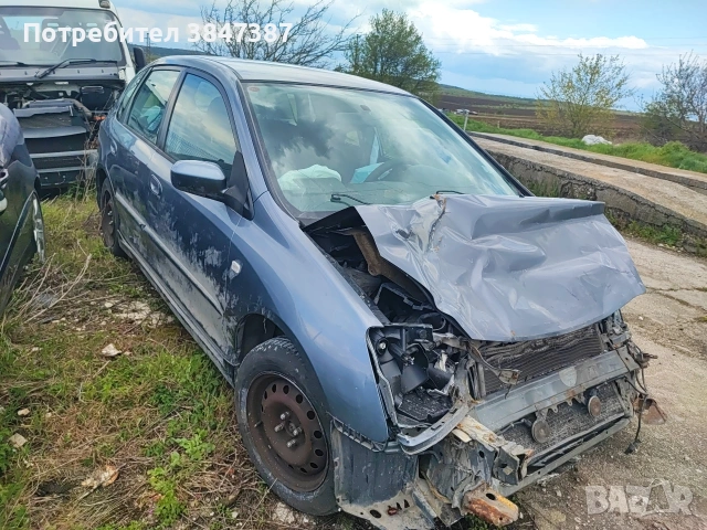 Хонда Сивик 1.6i Автомат, снимка 4 - Автомобили и джипове - 54378044