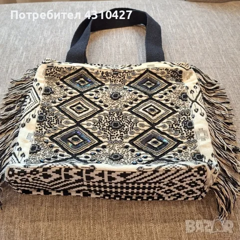 Дамска чанта Fabiano в етно стил черно и бяло, снимка 3 - Чанти - 55346213