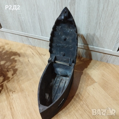 стара ютия на жар , снимка 4 - Антикварни и старинни предмети - 53959511