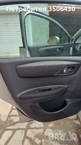 Ситроен Ц4, 1.4I, 16V, снимка 10 - Автомобили и джипове - 54696589