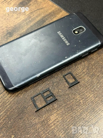 Телефон Samsung Galaxy J3 (2017) за части