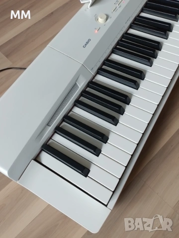 Дигитално пиано Casio Privia PX-160WE, снимка 7 - Пиана - 54379720