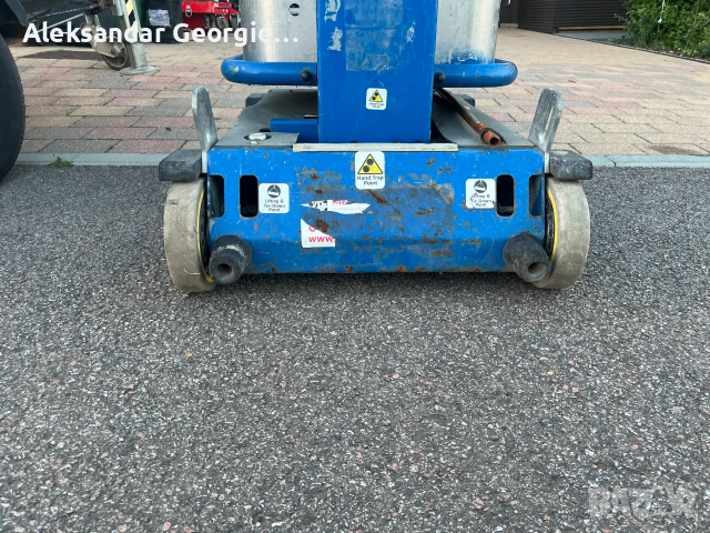 2 х Механична ножична вишка/лифт Power Towers PecoLift - 3.5 м, снимка 3 - Индустриална техника - 54990376