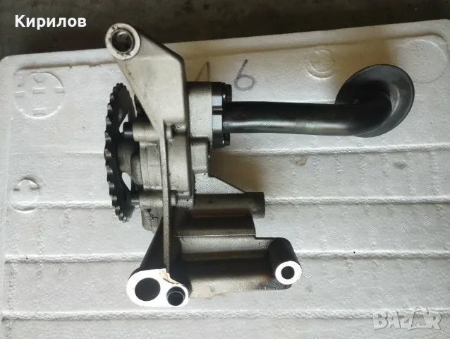 Маслена помпа за VW Golf 4 Variant (1J5) 1.6 - 101 коня бензин AEH, AKL, APF