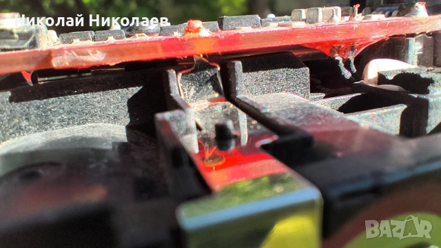 Батерия акумулаторна MILWAUKEE M18 B5 (повредена) , снимка 10 - Други инструменти - 54332723