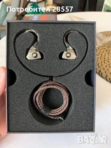 Нови- неотваряни DUNU TITAN S  11mm Dynamic Driver Monitor IEM, снимка 3 - Слушалки и портативни колонки - 51428105