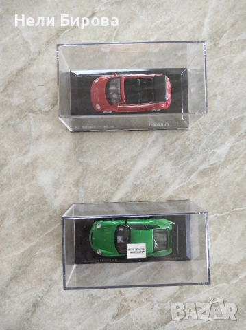 Колекционерски мащабни модели 1:43 – Minichamps Porsche 911 GT3 RS & VW New Beetle Cabriolet 