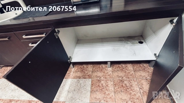 Кухненски плот с шкафове - 270 на 60., снимка 4 - Шкафове - 54046593