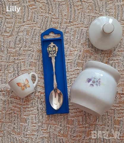 лот порцелан и сувенирна лъжица