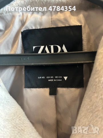 Бежова жилетка/късо палто Zara XS, снимка 2 - Палта, манта - 54057059