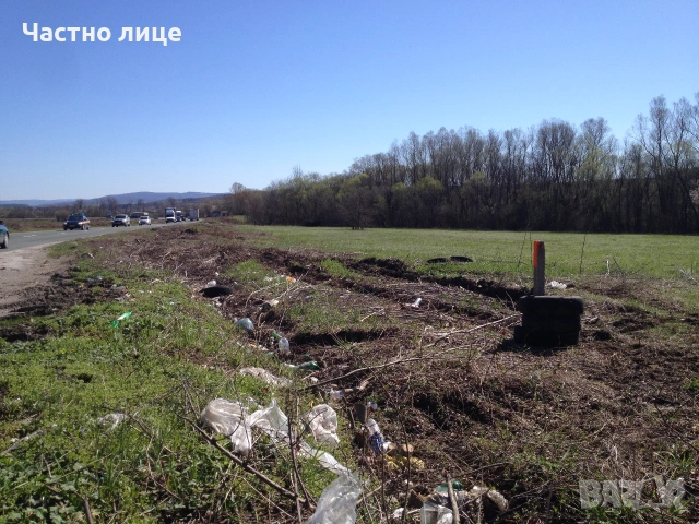 Парцел на главен път София - Варна до В.Търново