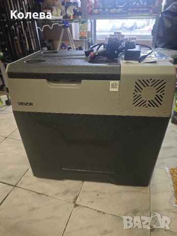 Хладилник фризер Vevor 50л с 1 зона