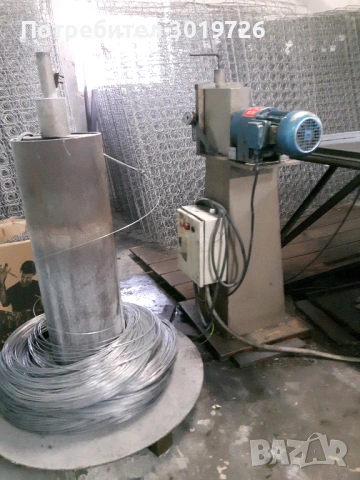 Машина UMIT MAKINA за прикачване на спирала от тел, снимка 3 - Други машини и части - 54054406