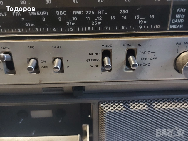 ITT Touring 120 Stereo Cassette Radiorecorder, снимка 4 - Радиокасетофони, транзистори - 55075147