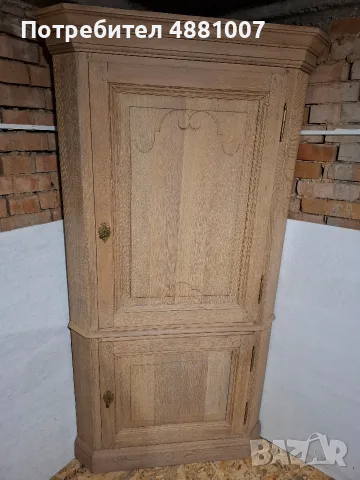 Масивен дъбов ъглов шкаф (винтидж / старинна мебел)