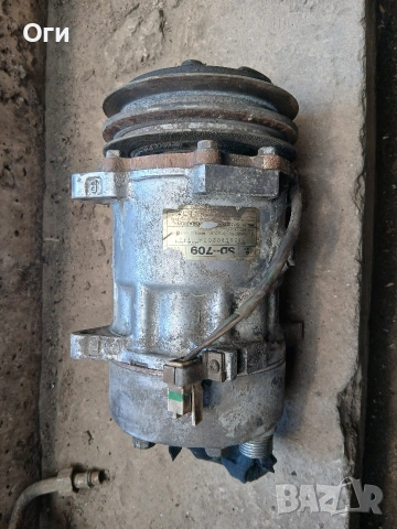 Компресор климатик за Фолксваген Голф 2 и Пасат В3 SANDEN SD-709 модел 7423