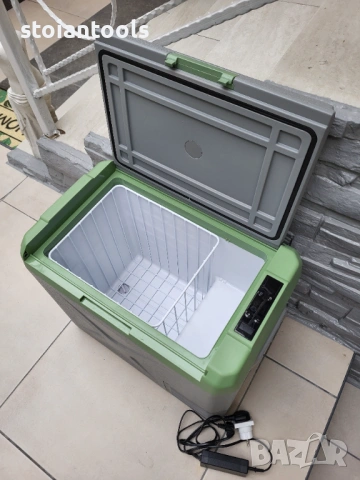 Компресорен хладилник 12V каравана кемпер бус, снимка 3 - Части - 54220095