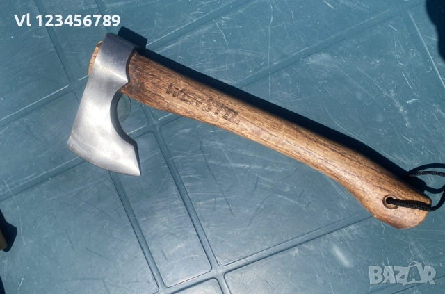 Томахавка Werstil - брадва