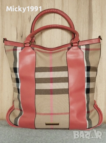 Дамска чанта Burberry , снимка 6 - Раници - 52703186