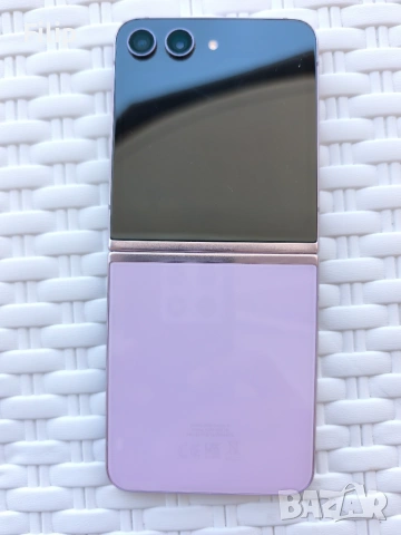 Samsung Galaxy Z Flip 5 (като нов), снимка 4 - Samsung - 55103316