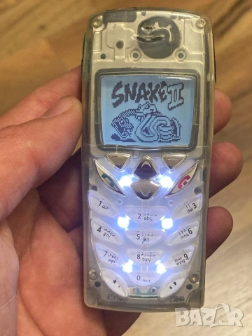 Nokia 8310 Прозрачен панел Запазен, снимка 2 - Nokia - 54555536