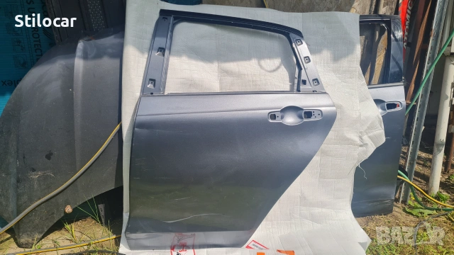 Врата HONDA JAZZ 20-23г задна лява