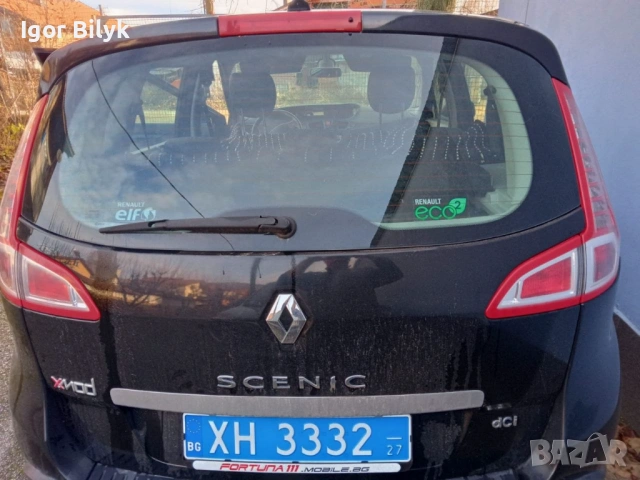 Renault Scenic 1.5dci, снимка 5 - Автомобили и джипове - 54768782