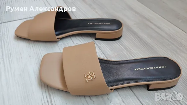 Нови бежови дамски кожени чехли TOMMY HILFIGER FLAT SANDAL EUR38, снимка 4 - Чехли - 55647304