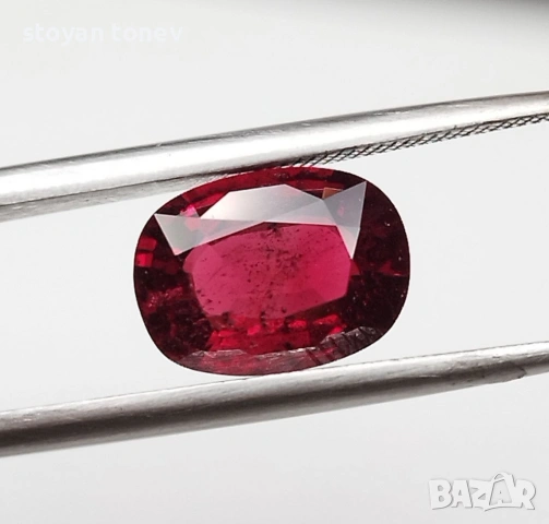 Натурален червен шпинел 2,08 карата с много добър цвят и блясък от Мианмар (Бирма)!, снимка 10 - Други - 54093925